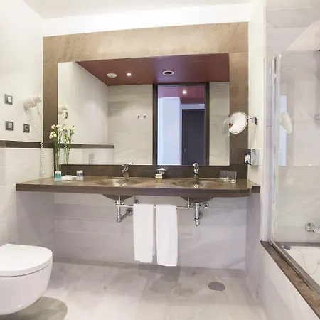 Hipotels Gran Conil 4*