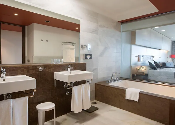 Hipotels Gran Conil 4*