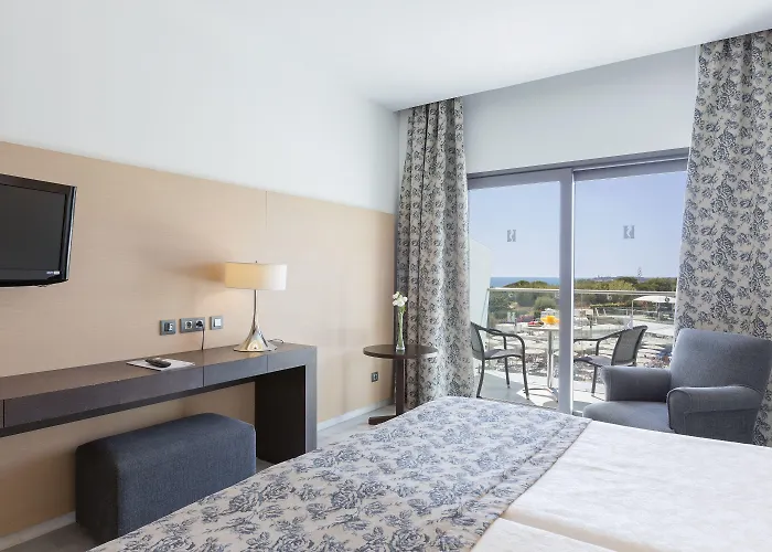 Hipotels Gran Conil 4*