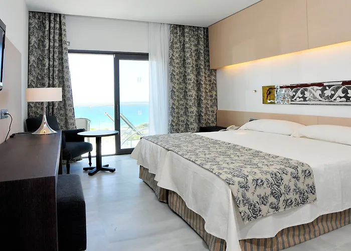 Hotel Hipotels Gran Conil 4*