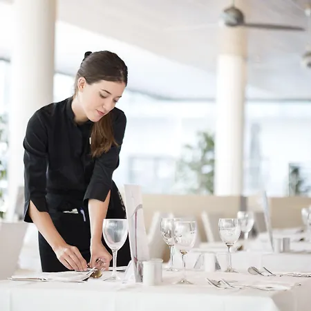 Hipotels Gran Conil Готель